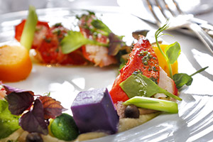 Recept van de chef: Roulleau van gerookte zalm met rivierkreeftstaartjes