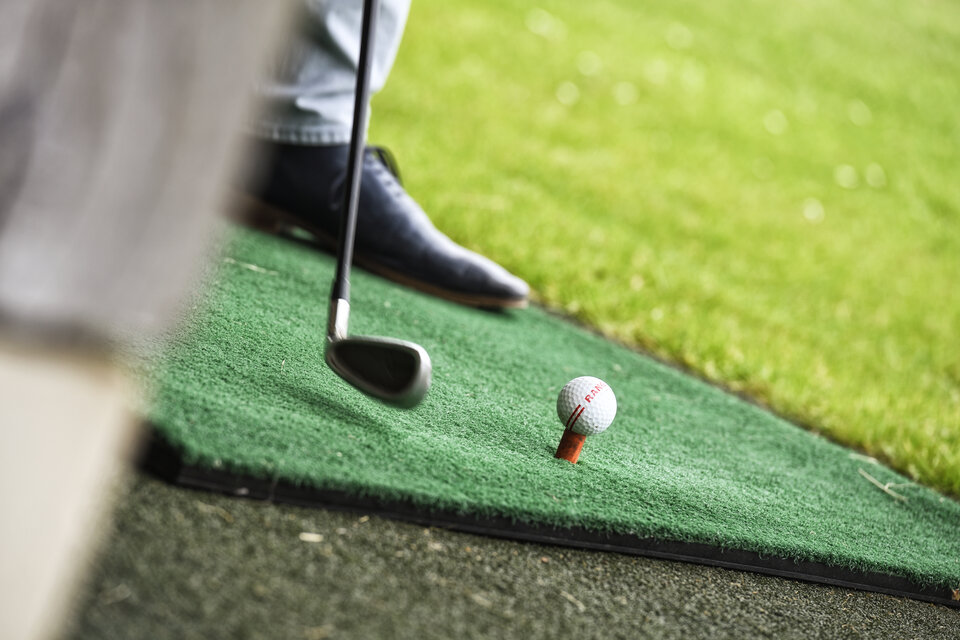 Golf op De Holtweijde in Twente: pitch, putting en driving range in alle rust